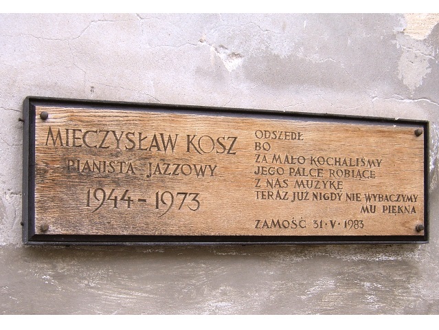 tablica upamietniajaca Mieczysława Kosza