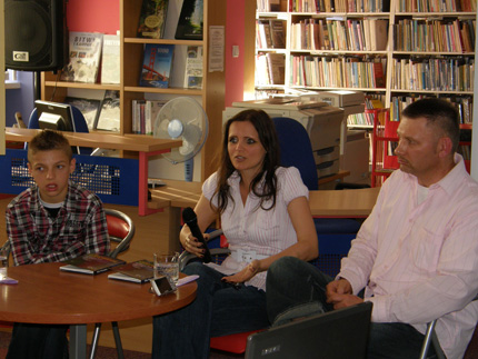 Na zdjęciu: Ella, Marek i Łukasz Porawscy