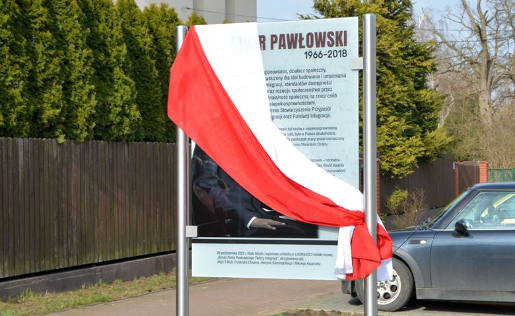 Tablica Piotra Pawłowskiego